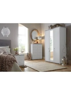 One Call Alderley Ready Assembled 3 Piece Package - Chest Of 5 Drawers And 2 Bedside Chests -FurniHaven Shop PLG4U SQ6 0000000005 GREY SLd2