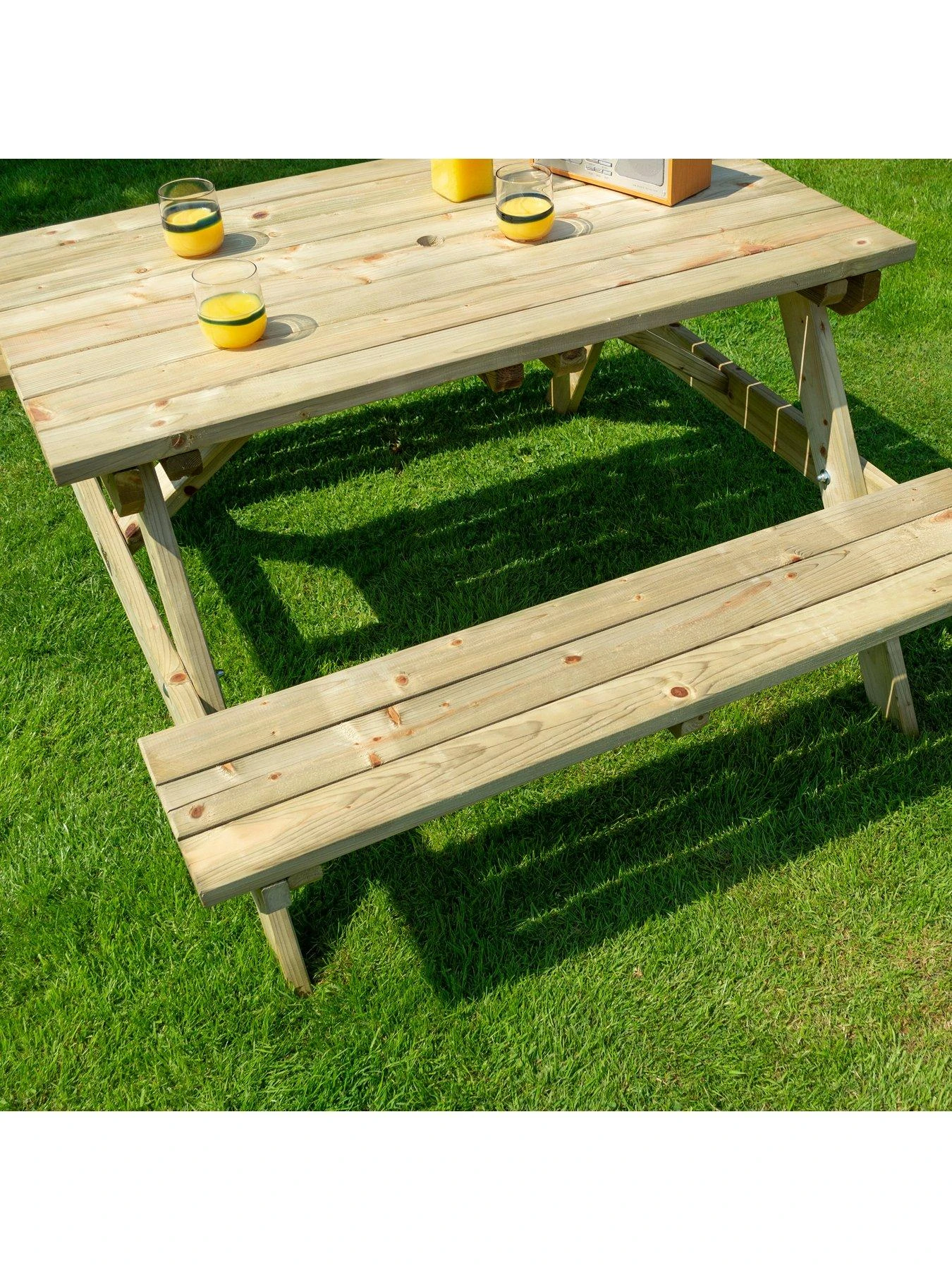 Rowlinson 4ft Picnic Bench 6 Rowlinson 4ft Picnic Bench - Image 4
