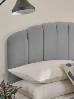 Silentnight Ava 1000 Pillowtop Velvet Ottoman Bed With Headboard 12 Silentnight Ava 1000 Pillowtop Velvet Ottoman Bed With Headboard -FurniHaven Shop RRHEG SQ5 0000000035 SILVER SLd2