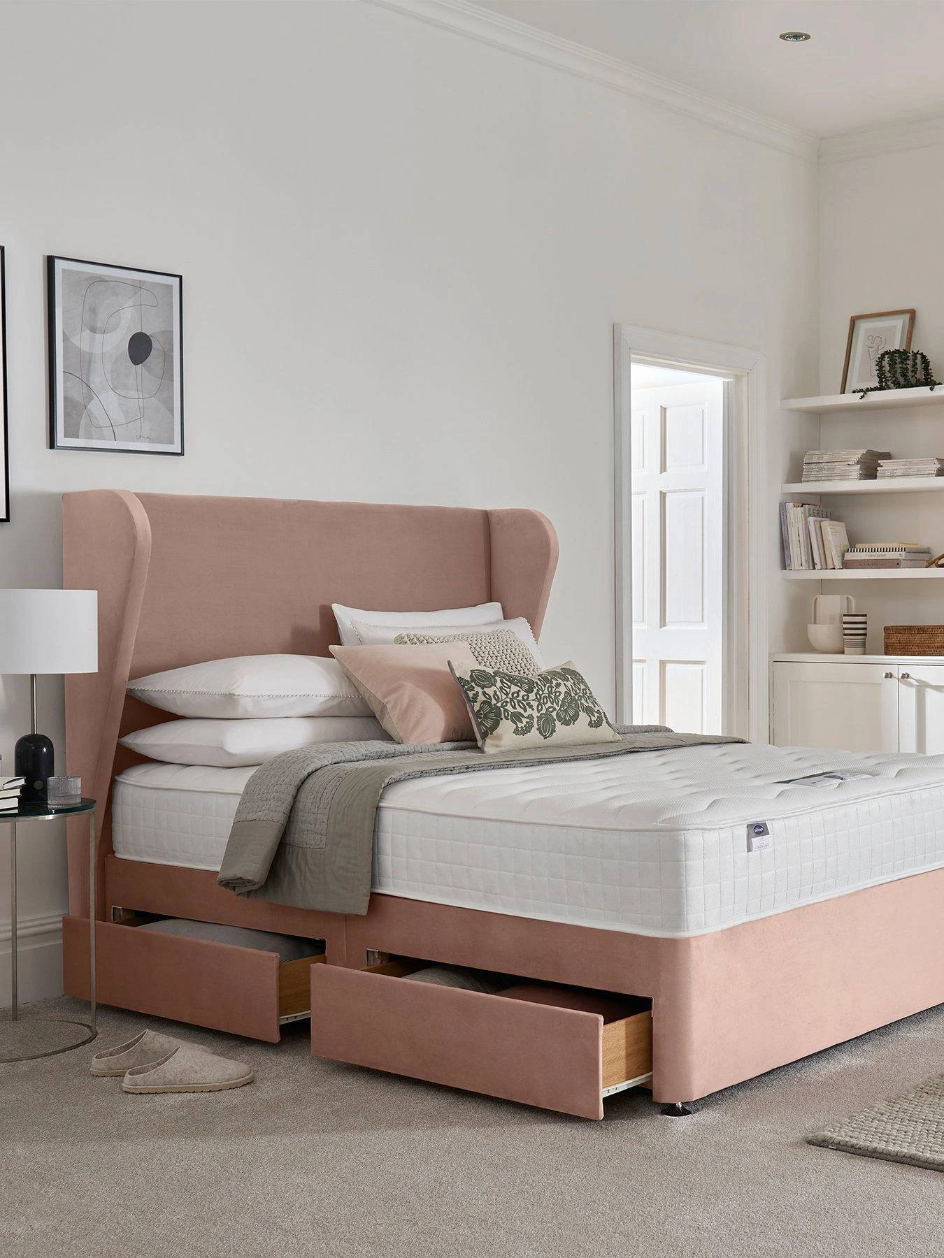 Silentnight Shea Velvet Upholstered Headboard 4 Silentnight Shea Velvet Upholstered Headboard - Image 2