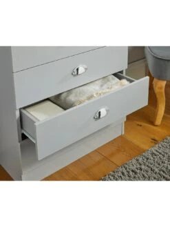 Lloyd Pascal Henley 4 Drw Chest With Cup Handles -FurniHaven Shop TAMCV SQ4 0000000311 GREY OAK SLd