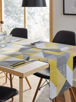Catherine Lansfield Larrson Ochre Table Runner 8 Catherine Lansfield Larrson Ochre Table Runner -FurniHaven Shop TLM63 SQ3 0000001323 OCHRE SLd1