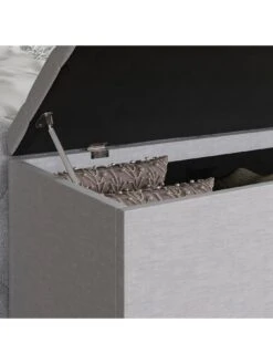 Vida Designs Valencia Fabric Storage Ottoman - Light Grey -FurniHaven Shop UWMSU SQ6 0000000215 LIGHT GREY SLd2