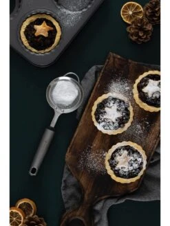 MasterClass Soft Grip Sieve -FurniHaven Shop V7B69 SQ5 0000000166 STAINLESS STEEL SLd3