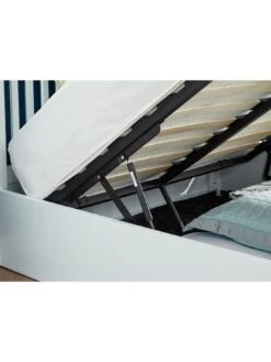 GFW Madrid Wooden Ottoman Bed - White -FurniHaven Shop V7UZD SQ5 0000000013 WHITE SLd2