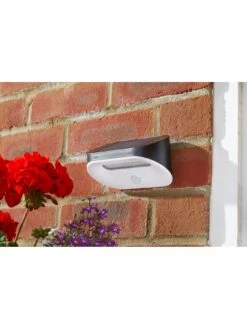 Smart Solar PIR Solar Sentry Light 200Lumen -FurniHaven Shop VGMBD SQ2 0000000099 N A SLd