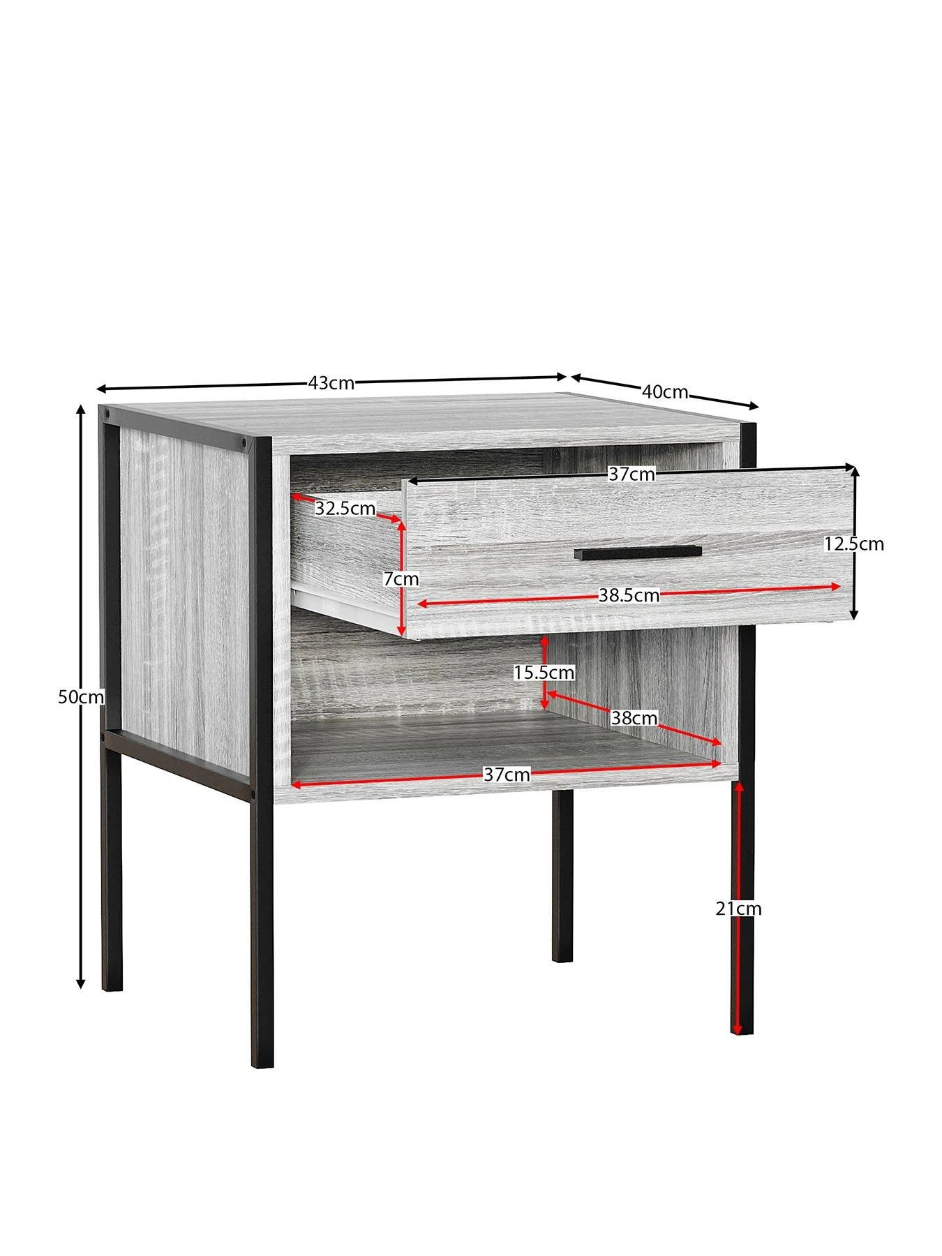 Vida Designs Brooklyn 1 Drawer Bedside Chest - Grey Oak 4 Vida Designs Brooklyn 1 Drawer Bedside Chest - Grey Oak - Image 2