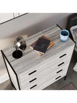 Vida Designs Brooklyn 4 Drawer Chest - Grey Oak -FurniHaven Shop VGOSL SQ5 0000006131 GREY OAK SLd1