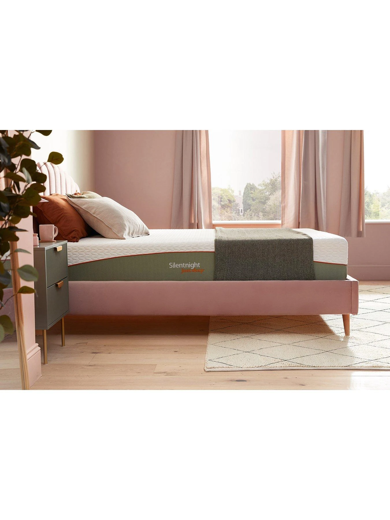 Silentnight Just Sleep Dream Memory 1000 Pocket Mattress 6 Silentnight Just Sleep Dream Memory 1000 Pocket Mattress - Image 4