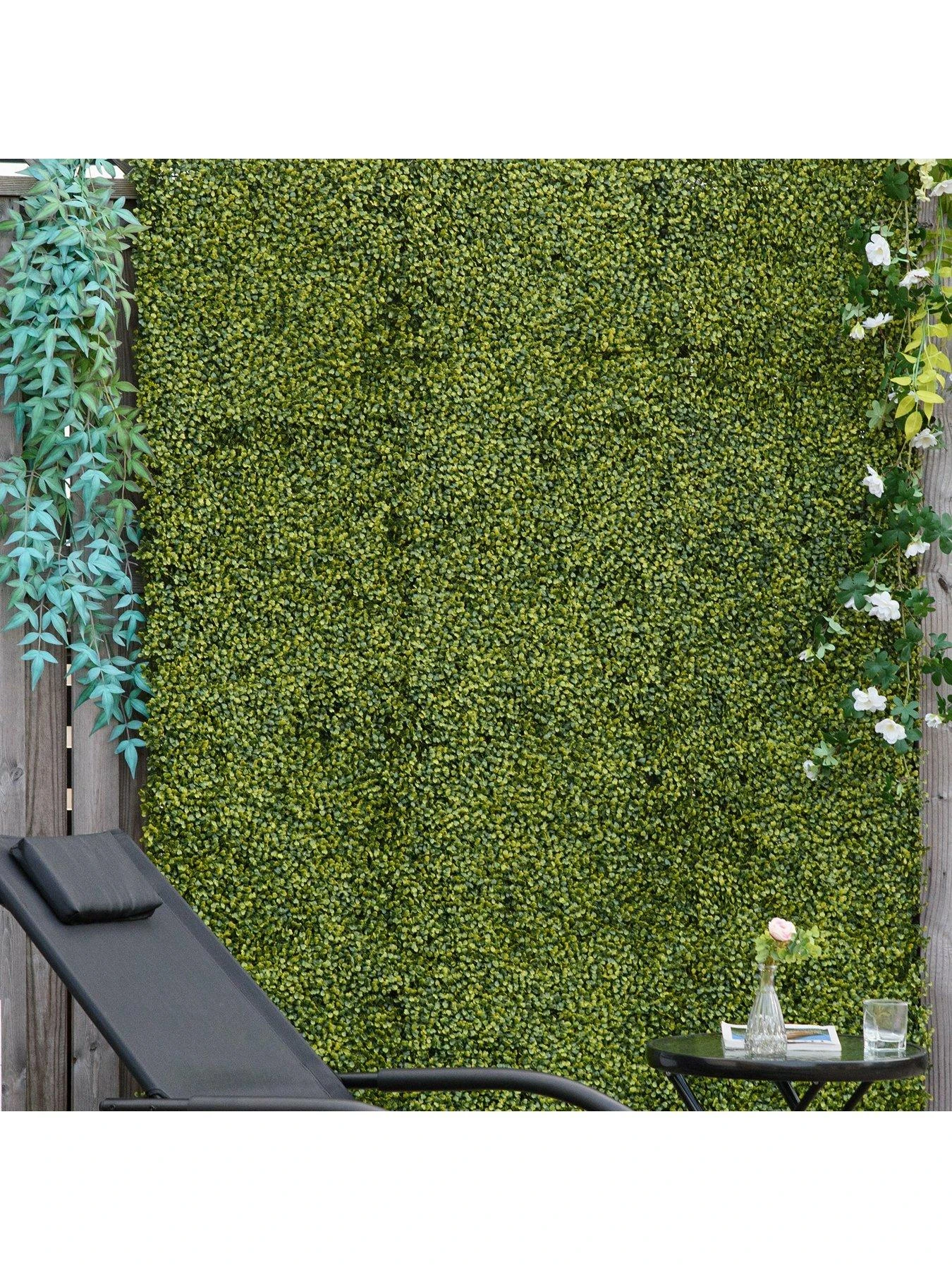 OutSunny 12-Piece 50 X 50cm Artificial Boxwood Wall Panel - Milan Grass, Privacy Fence Screen 5 OutSunny 12-Piece 50 X 50cm Artificial Boxwood Wall Panel - Milan Grass, Privacy Fence Screen - Image 3
