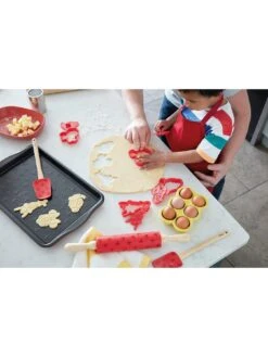 Prestige Disney Bake With Mickey Mouse Large 10 X 15" Baking Tray - Red & Black -FurniHaven Shop VLOS3 SQ4 0000000088 NO COLOR SLd2