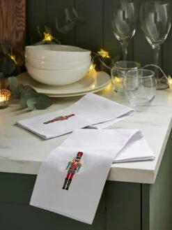 Ulster Weavers Nutcracker Parade Cotton Napkins – Set Of 2 -FurniHaven Shop VRUD0 SQ3 0000000099 N A SLd1